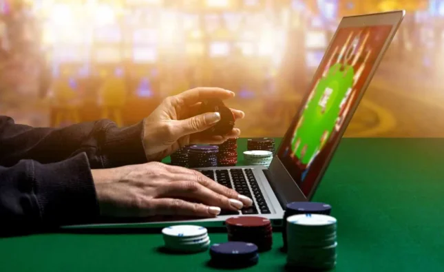 Online Poker: Reasons Behind Its Popularity & Future Scope